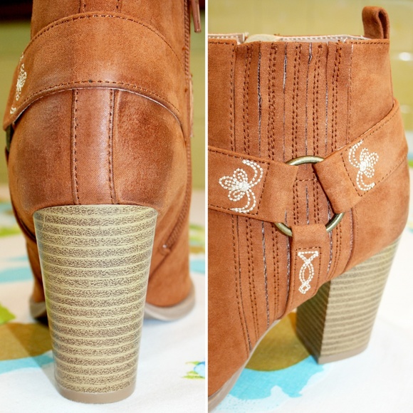 ⚡LAST PAIR!⚡ Embroidered & Harness Ankle Boot NIB - Picture 6 of 8
